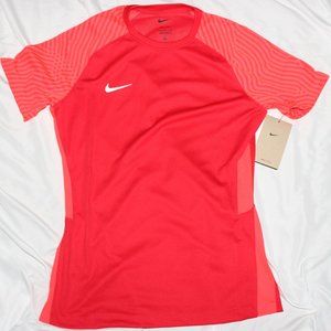 Nike Dri-FIT Strike 2 Soccer Jersey Red Crimson CW3555-657 Womens Size SMALL